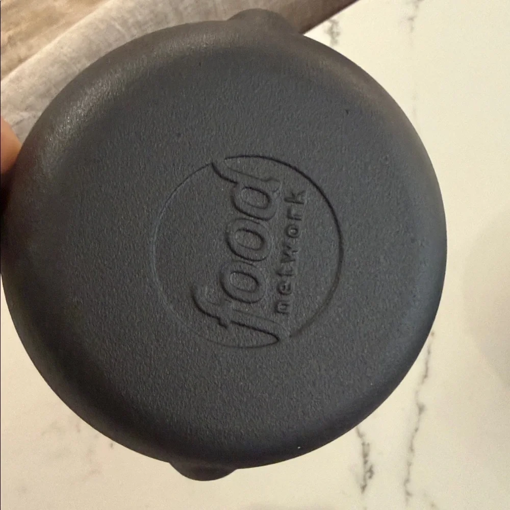 Food Network Black Mini Cast Iron Skillets set of 4